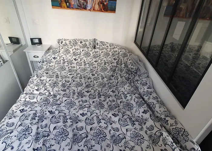Quiet Nest In Apartmán Paříž